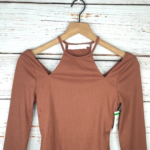 🍉5 for $25* ASTR The Label Cutout Bodysuit - Picture 2 of 11